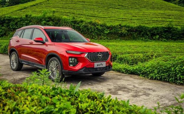 花8亿打造，百公里加速8秒8，这台海马8S可能逆袭吗？