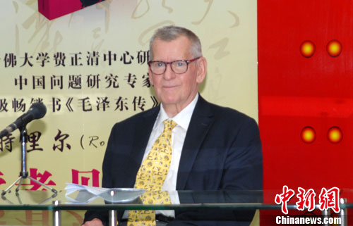 毛*东泽**读了那么多书，对搞革命和打仗有什么用？