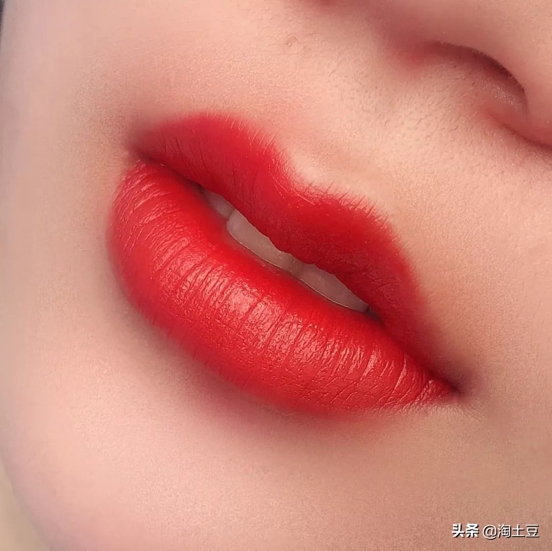 纹唇不肿,纹唇不肿不痛后期会上色吗