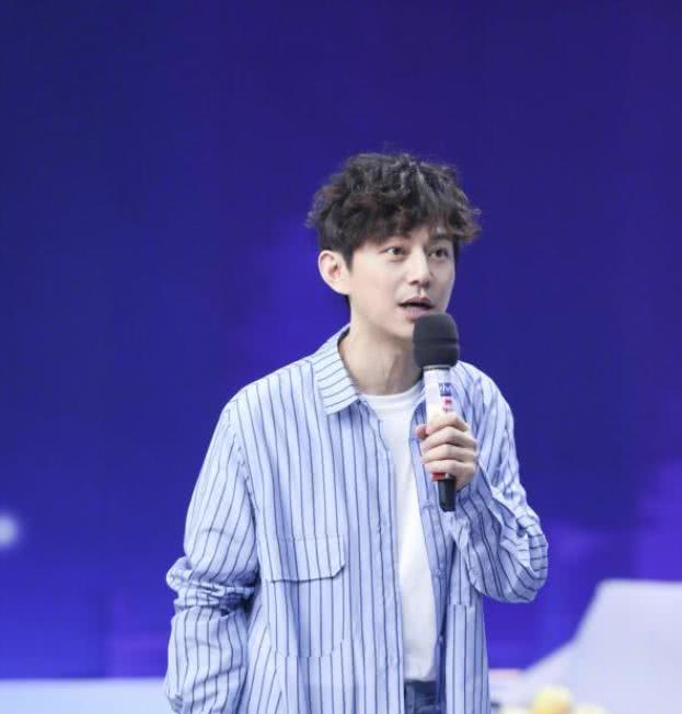 哪一款睡眠喷雾最有效,阿芙薰衣草助眠喷雾