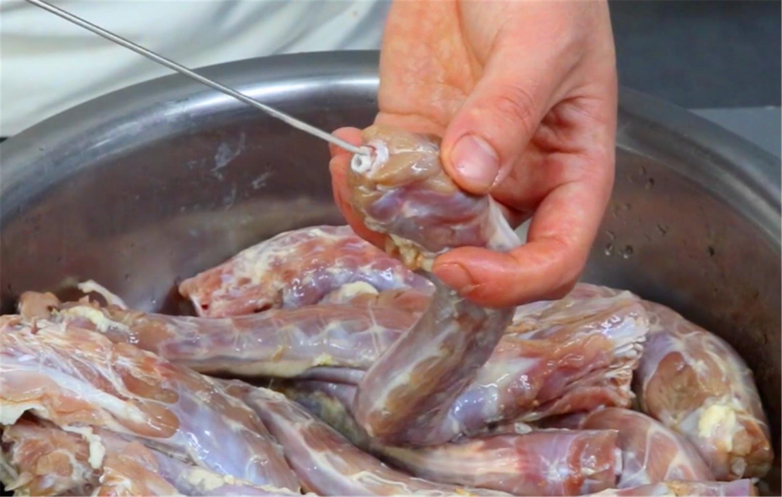 鸭货专业调料配方解密,厨师长湘菜啤酒鸭正宗的做法