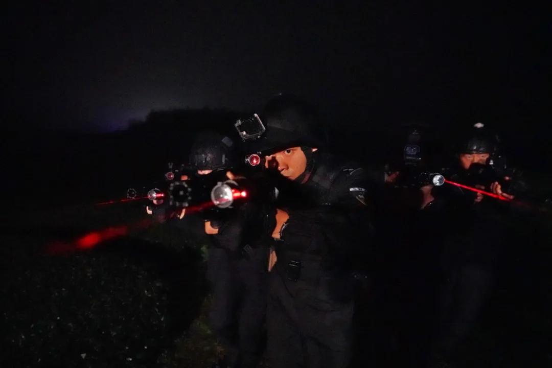 巡特警支队雷霆亮剑气势如虹,巡特警支队一大队