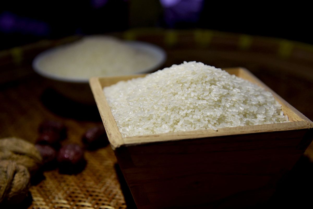 大米蒸米饭要注意什么,蒸大米的时候用不用水淘一下