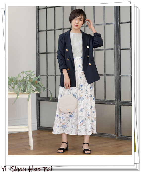 双排扣西装搭配什么穿出年轻感,双排扣西装搭配穿出年轻感