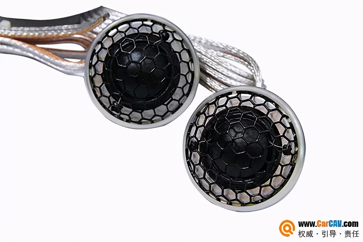 德国rs新能量两分频喇叭效果,汽车音响德国rs高端喇叭