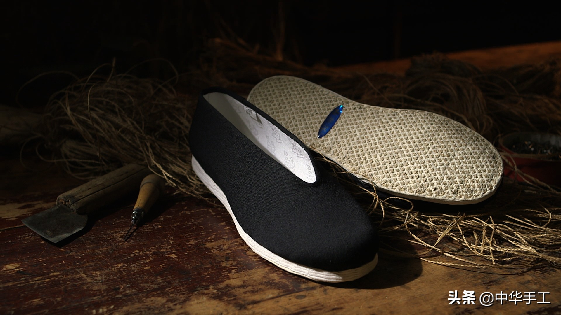 内联升布鞋联名款大鱼海棠,老北京民族风布鞋该怎么搭配