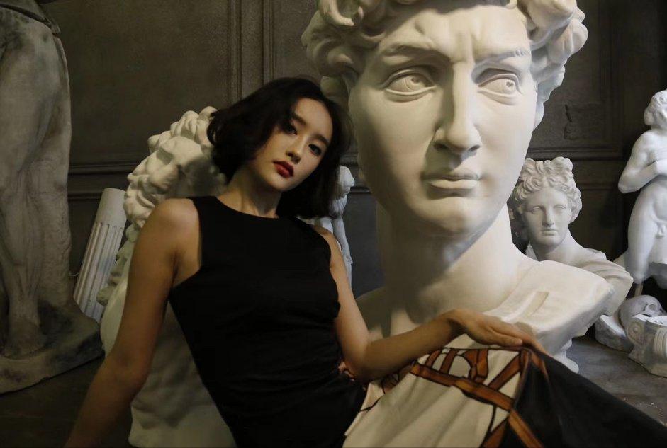 哪个明星扮演嫦娥最丑,演嫦娥的各个角色造型