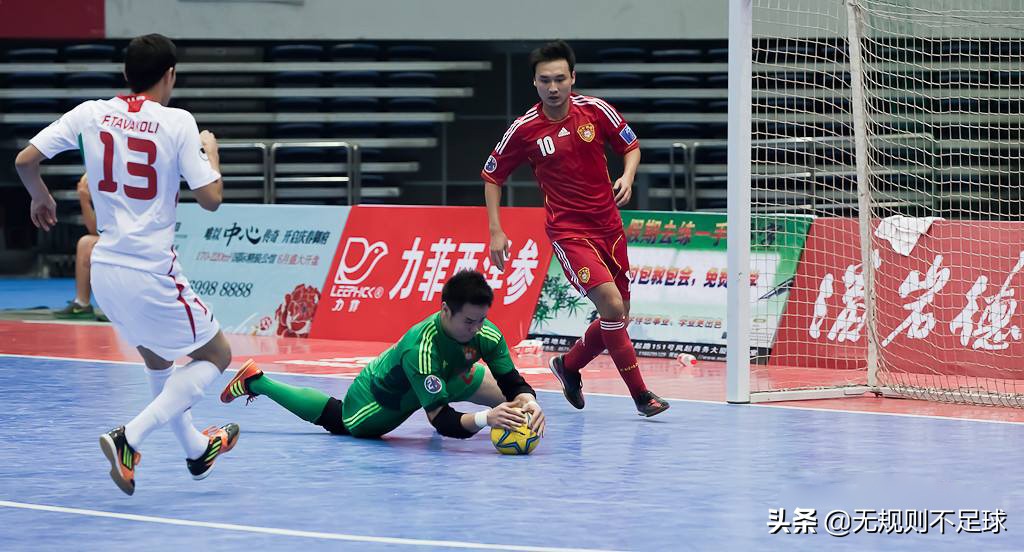 五人制足球裁判手势,五人制裁判手势图