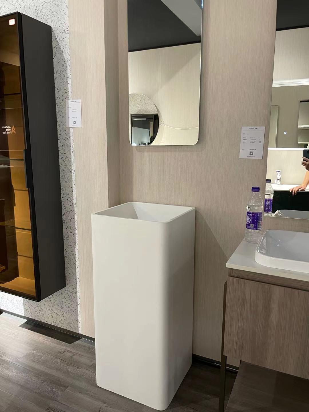 选浴室柜的注意事项,选浴室柜应该怎么选