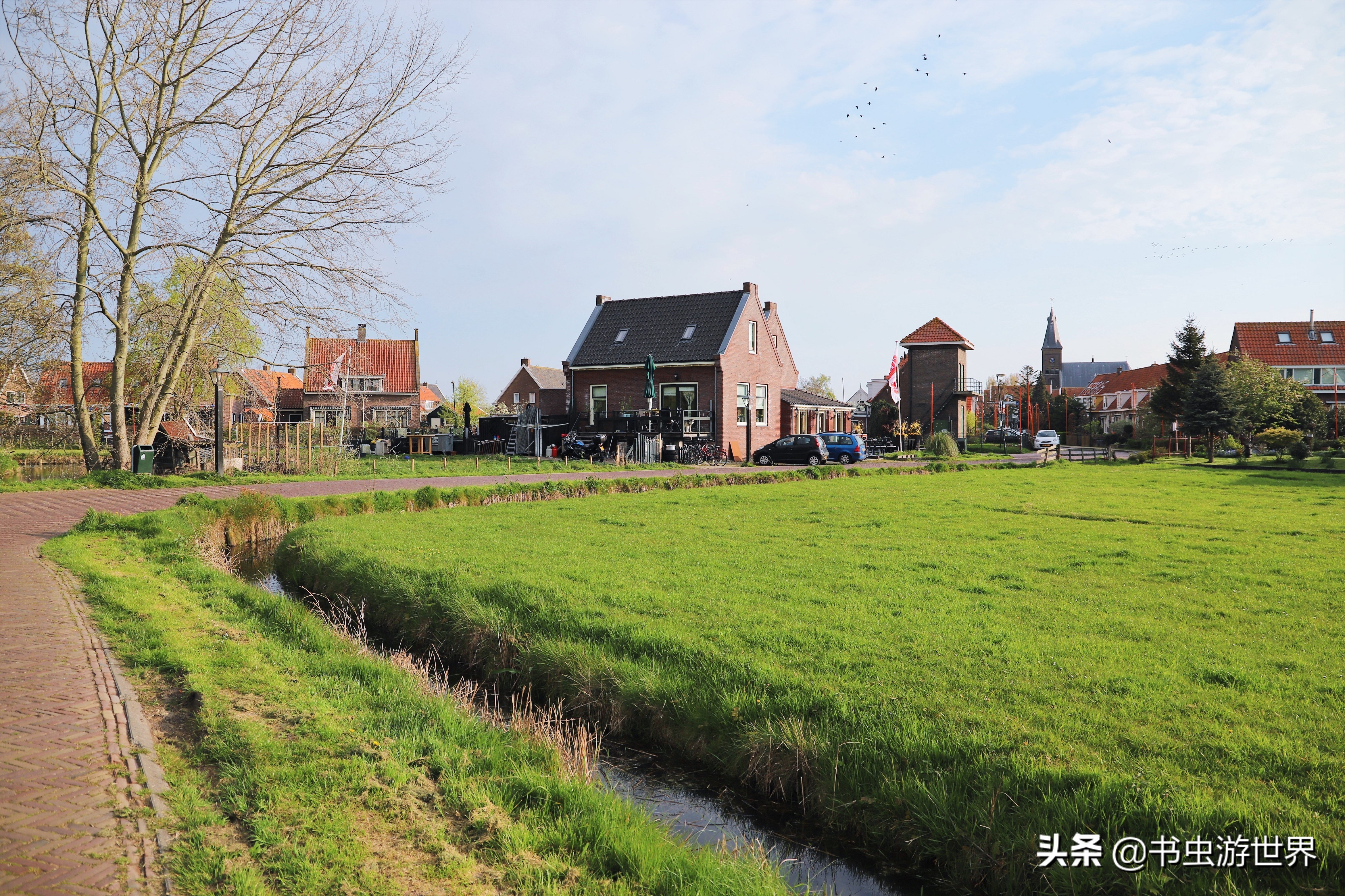 红顶小木屋,红顶绿墙小木屋