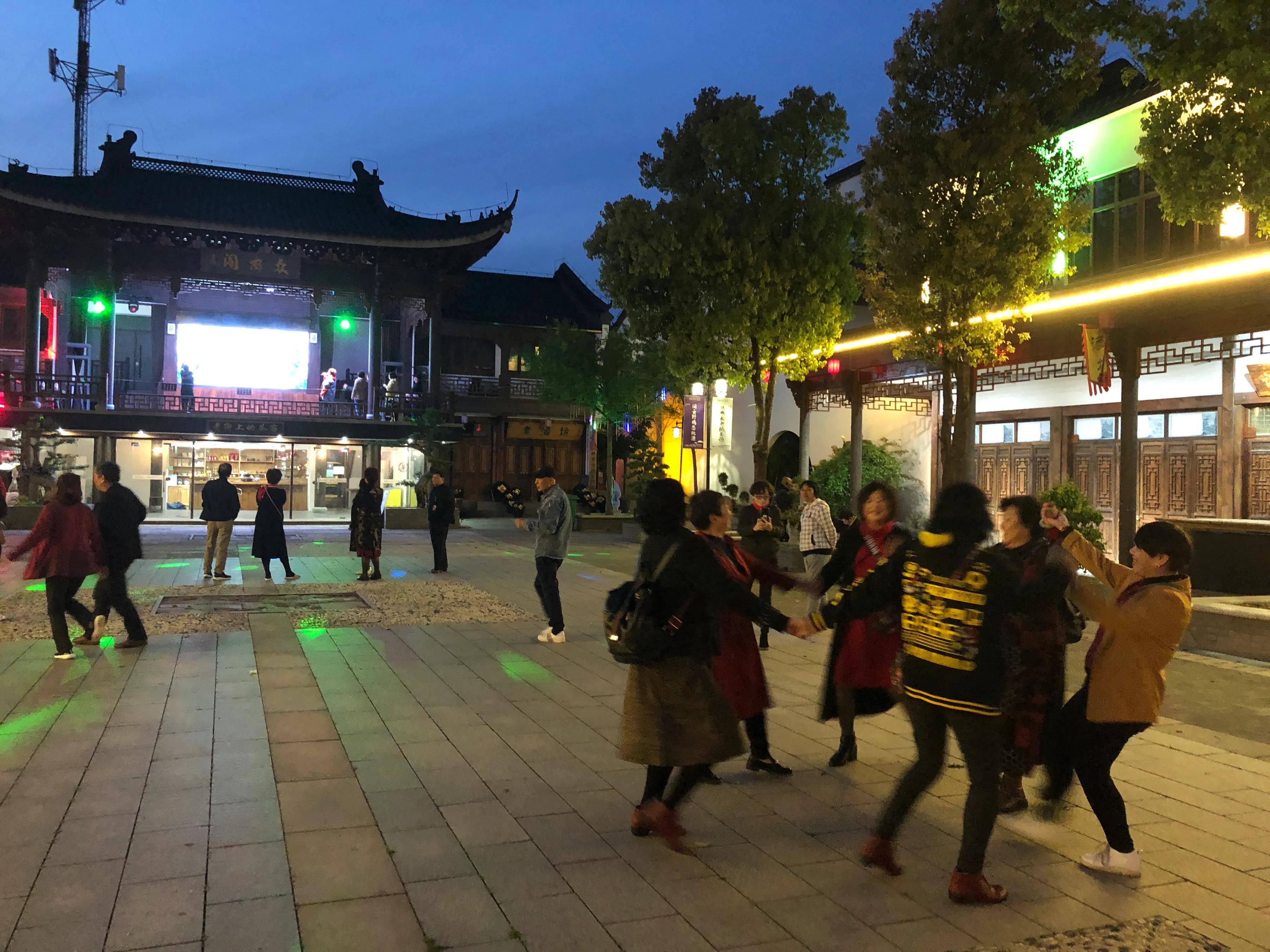 锲而不舍一飞冲天的长兴农家乐