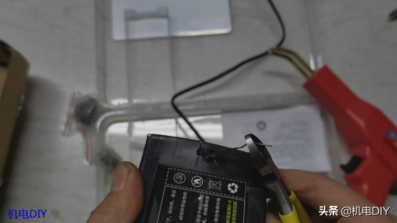 植钉焊枪效果怎样,塑料焊枪和塑料焊钉哪个更牢固