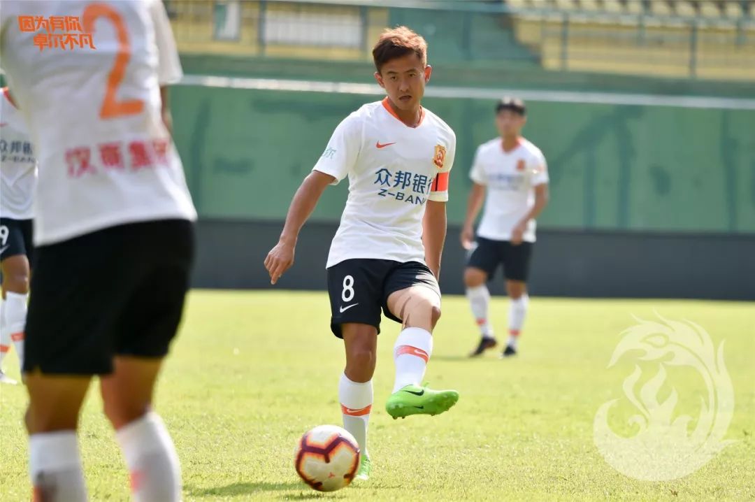 广州恒大武汉卓尔最新比赛,广州恒大对武汉卓尔的比赛直播