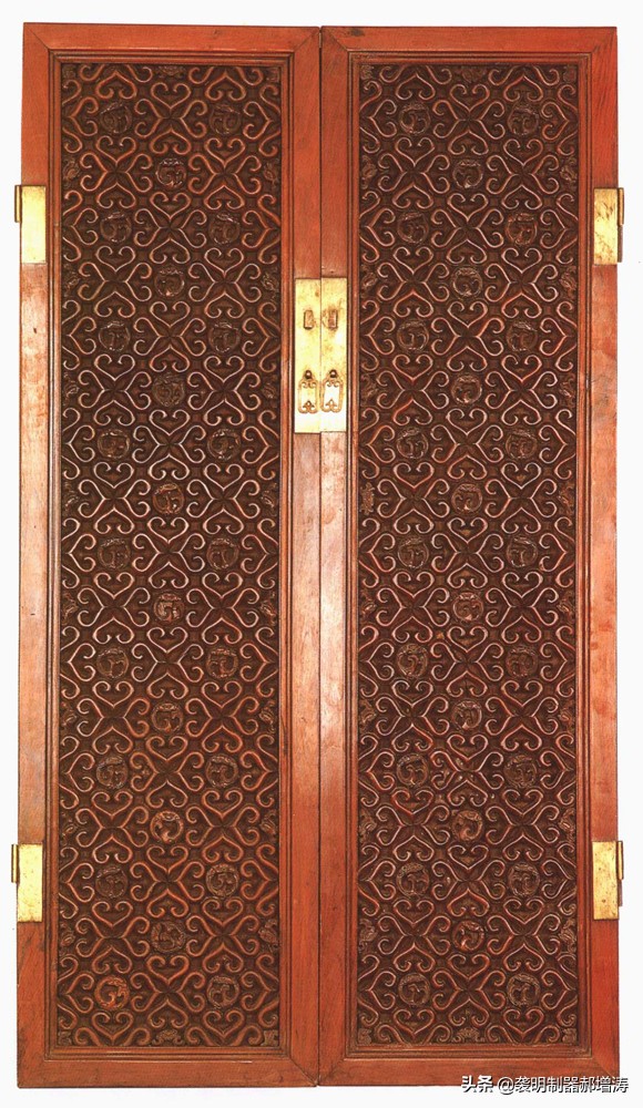 魏璎珞云肩纹饰明式家具中也有赏《明式家具珍赏》中的四簇云纹