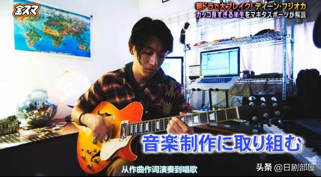 钘ゅ唸闈涜妭鐩鎼,钘ゅ唸闈涚患鑹烘彁鍒扮殑濂崇敓鏄皝