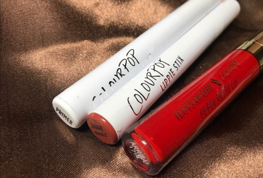 哑光口红和滋润口红哪个好,哑光口红防掉色