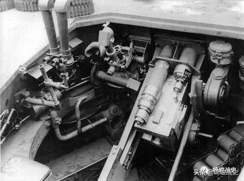 二战德军野蜂式自行火炮,二战德军sfh15榴弹炮