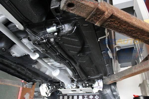 底盘装甲到底有什么用一定要搞么,底盘装甲真的很重要吗