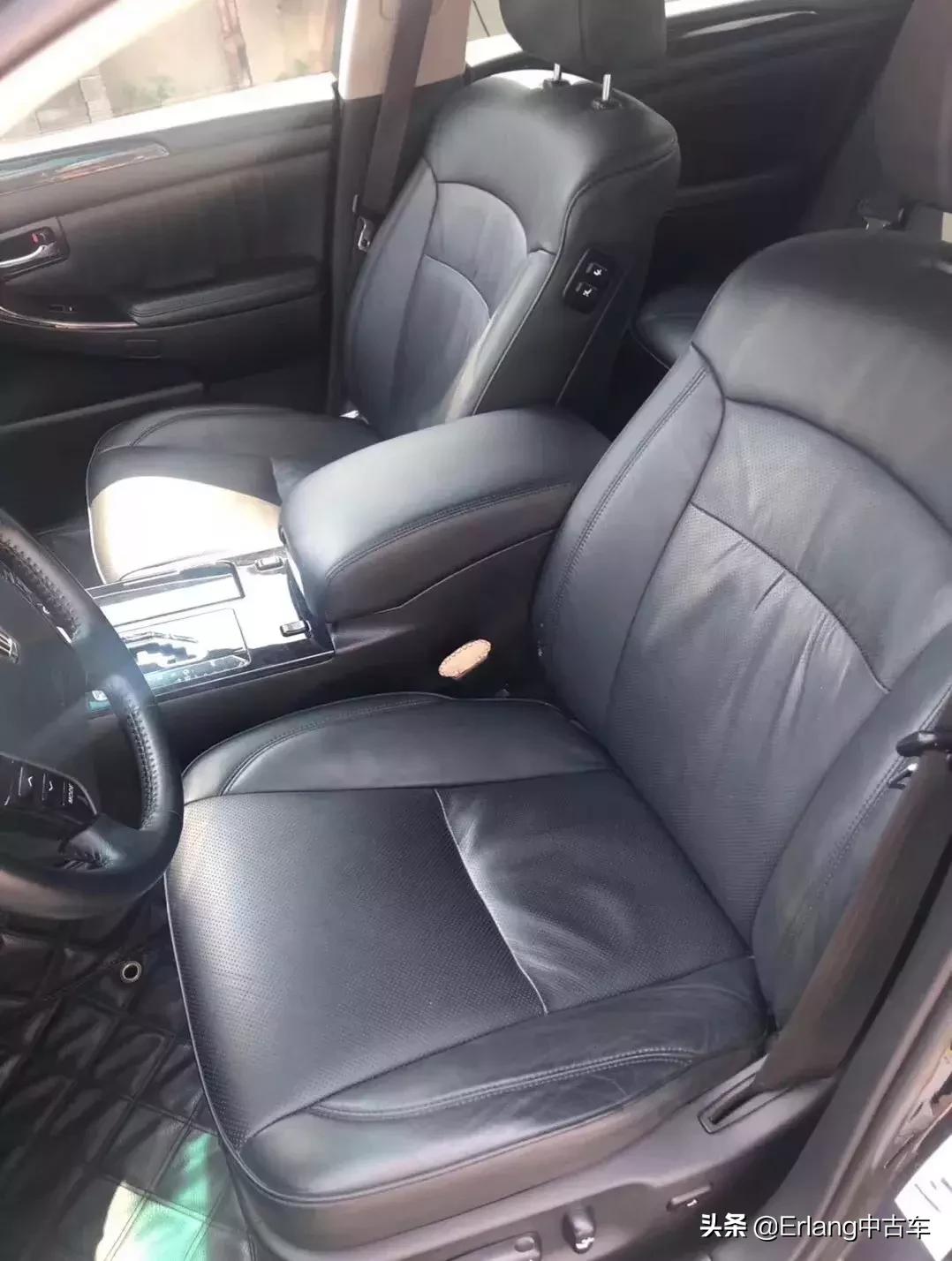 情怀皇冠最经典的12代,全新十六代丰田皇冠