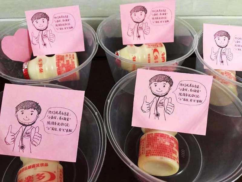 巾帼利剑战疫情铿锵玫瑰展芳华,巾帼抗疫展风采攻坚一线勇担当