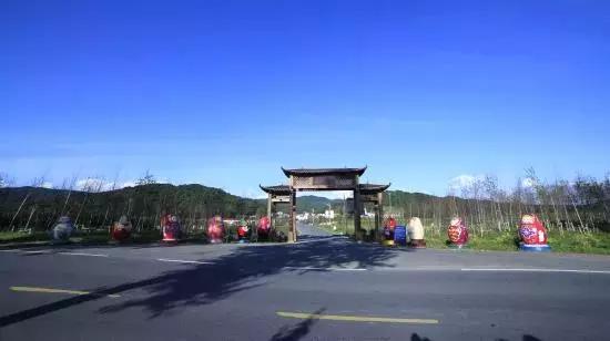 吉黑高速开通，途经吉林市哪些旅游景点呢？