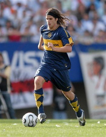 阿扎尔最失败引援,阿扎尔带伤转会