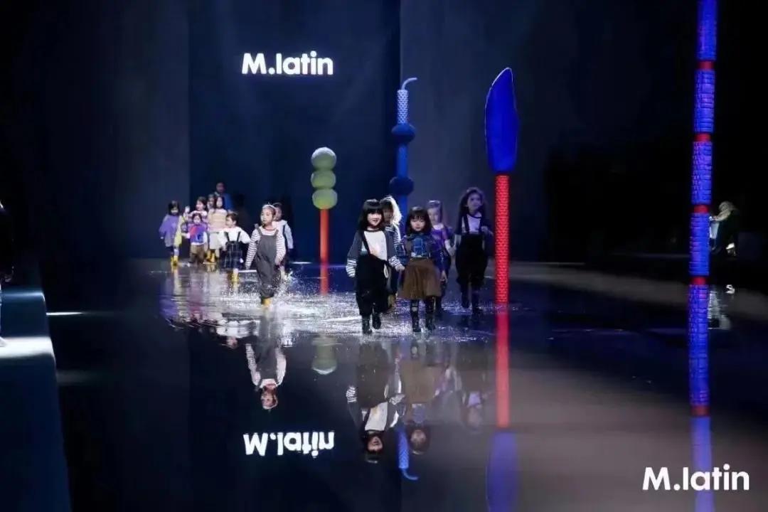 西安亲子打卡乐园,亲子逛市集