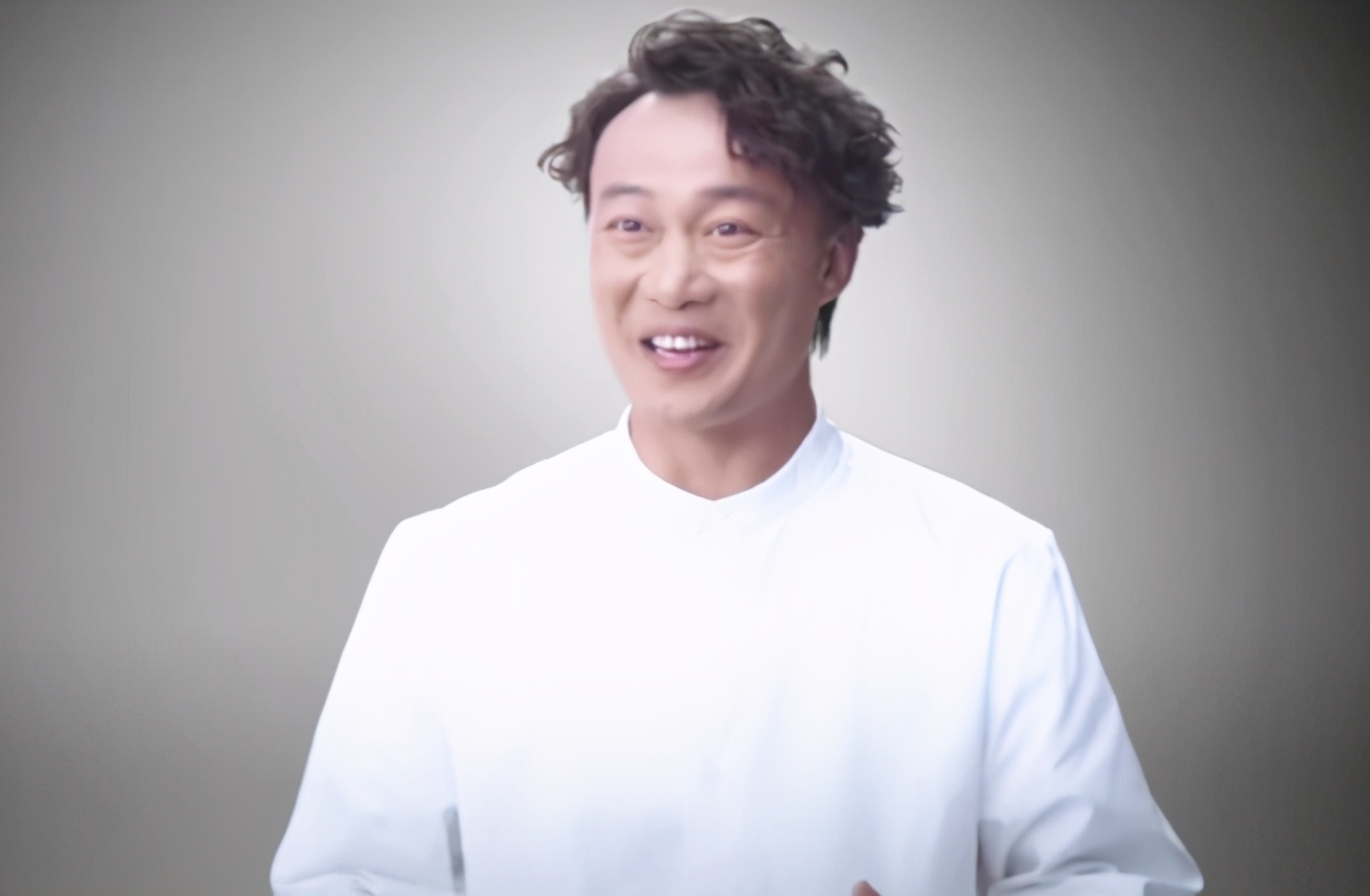 陈奕迅多少岁患抑郁症,陈奕迅耿耿于怀三部曲