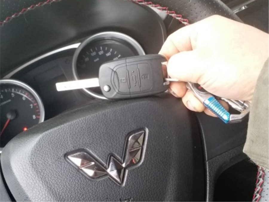 五菱宏光5年了要做什么保养,五菱宏光用车一年