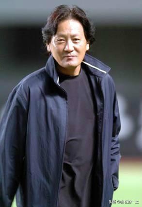 巴西4-1淘汰韩国晋级8强守门员,巴西足球连续5届8强