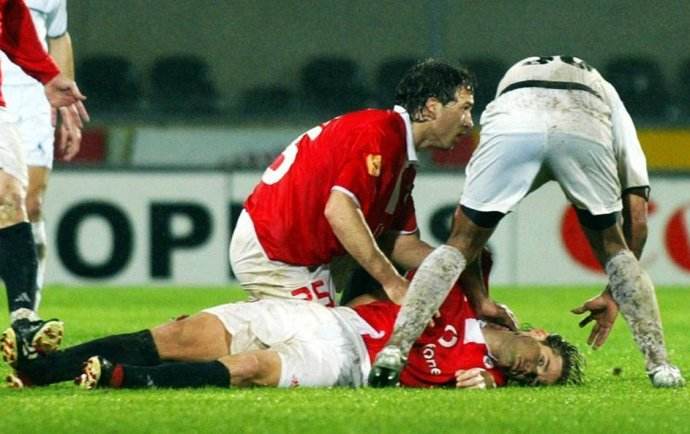 足球史上十大封存球衣号码,篮球退役的球衣号码