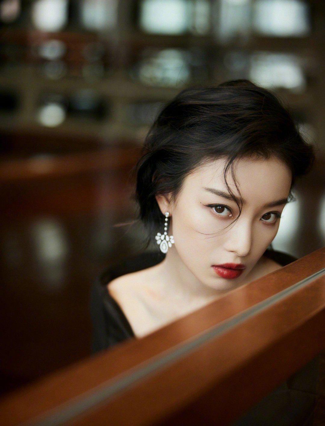 白幼瘦的病态审美评价,白幼瘦的病态审美评论