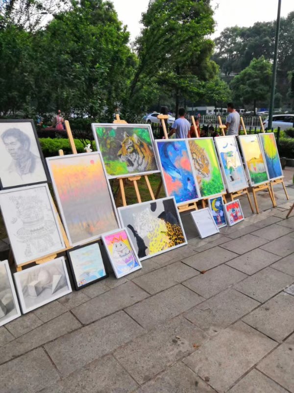 专业装裱各种画框,定制装裱画框