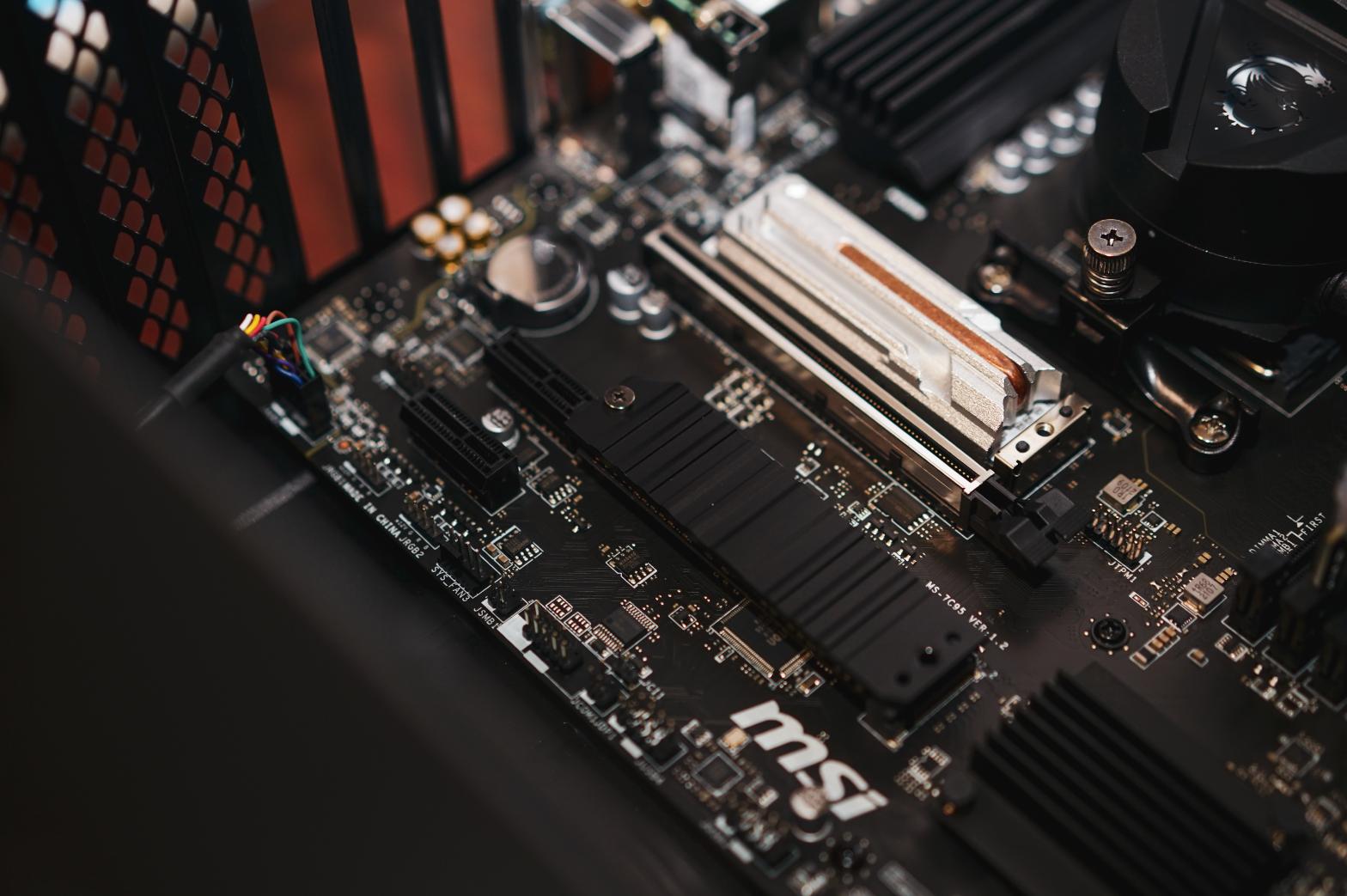 aigo固态硬盘sata,aigop3000nvme固态硬盘使用评测