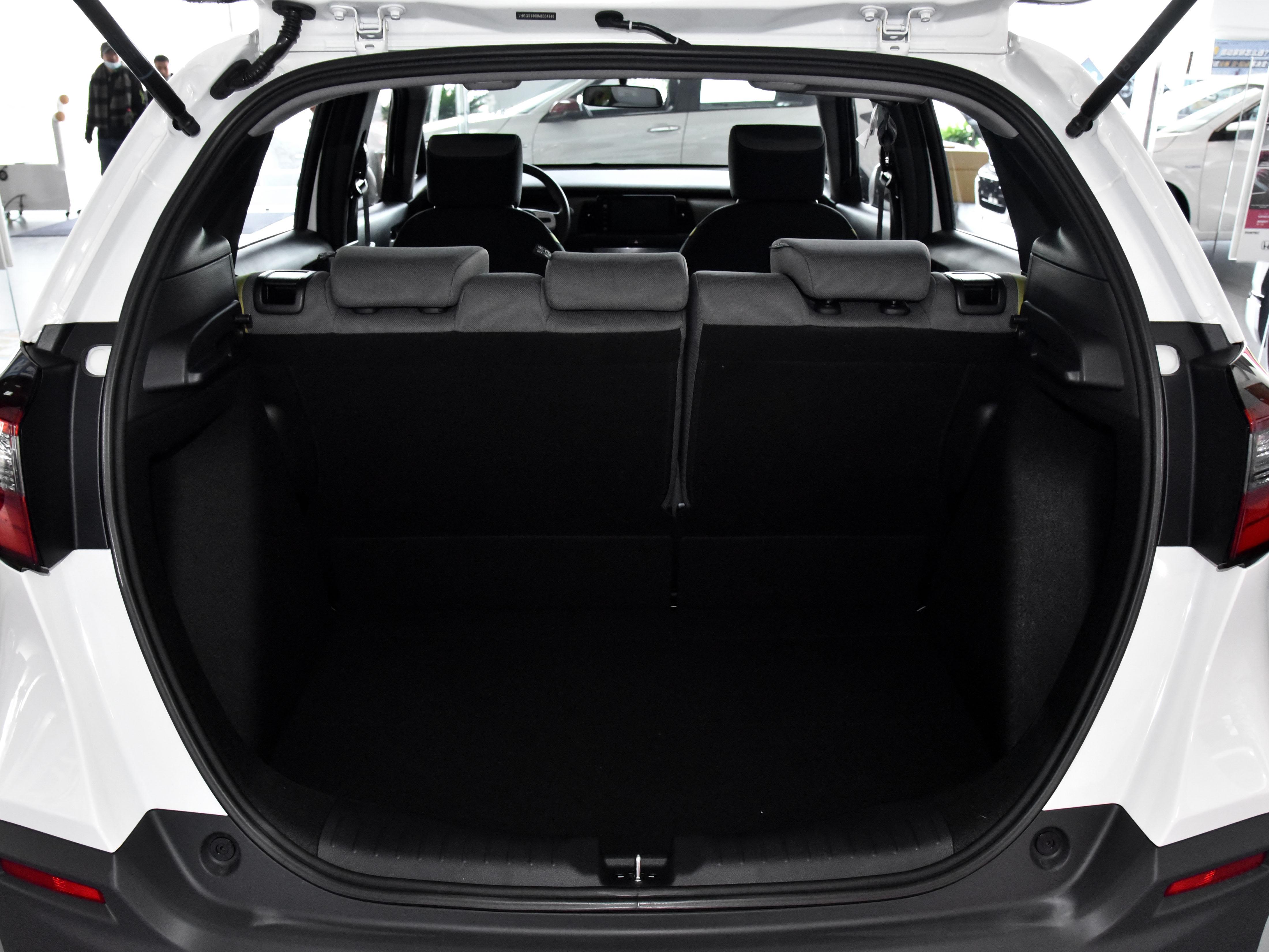 省油的日系车两厢车,省油耐开空间大的日系车