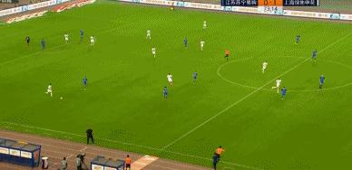 中超争议裁判名场面,中超名场面无视裁判被罚下场