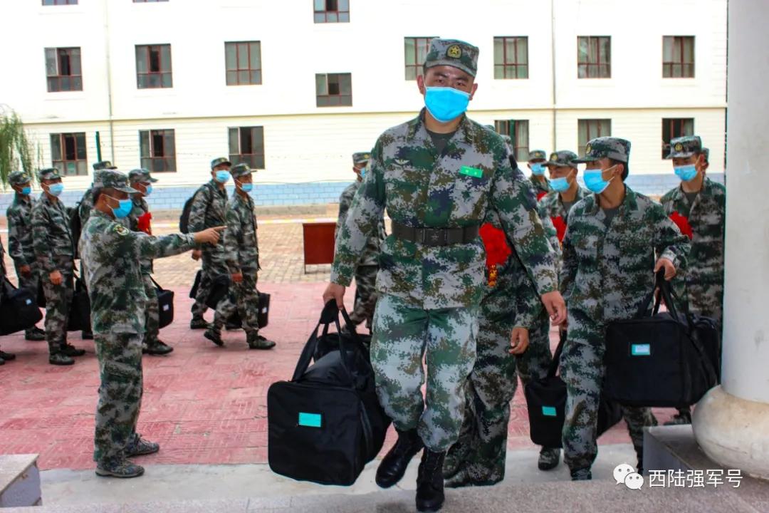 76集团军首批新兵，来自甘肃