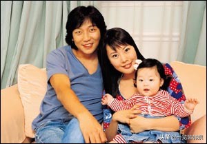 51岁卓在勋对再婚无感因非法赌博判刑半年前妻无情将其告上法庭