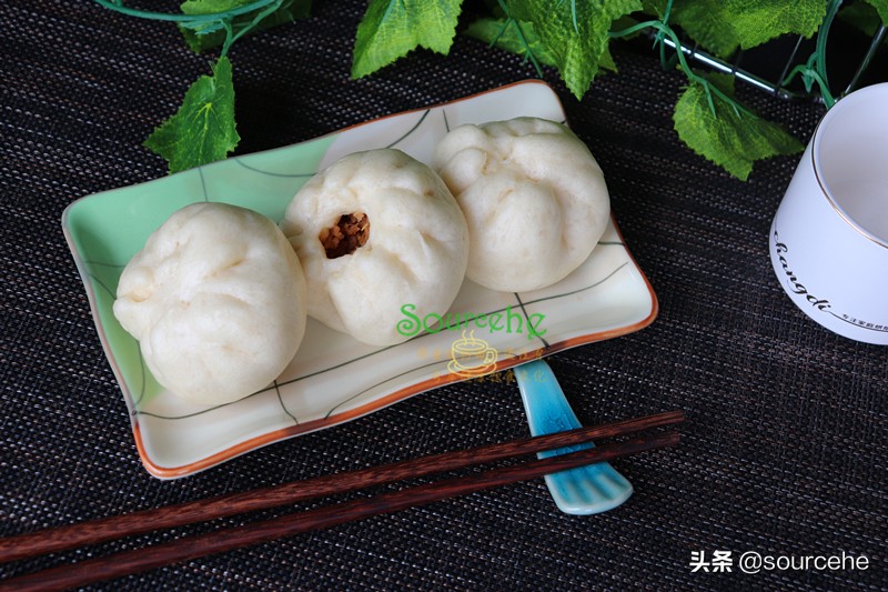 开早餐店的舅舅，做的包子蓬松香软，掌握三个技巧，在家也能做