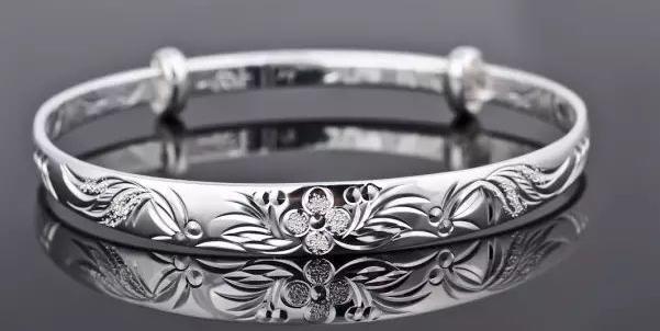 银首饰怎么保管不发黑,足银首饰发黑怎么回事