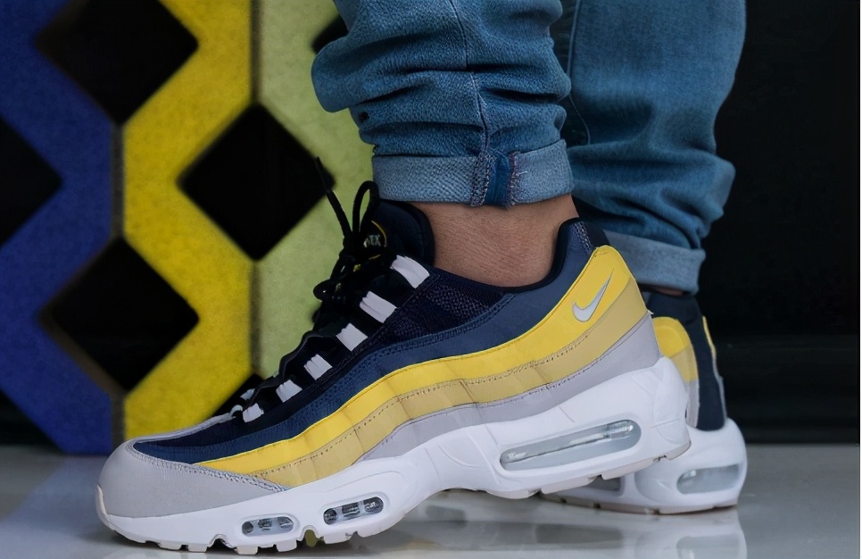 耐克品牌故事！NIKE品牌发展史耐克经典款式