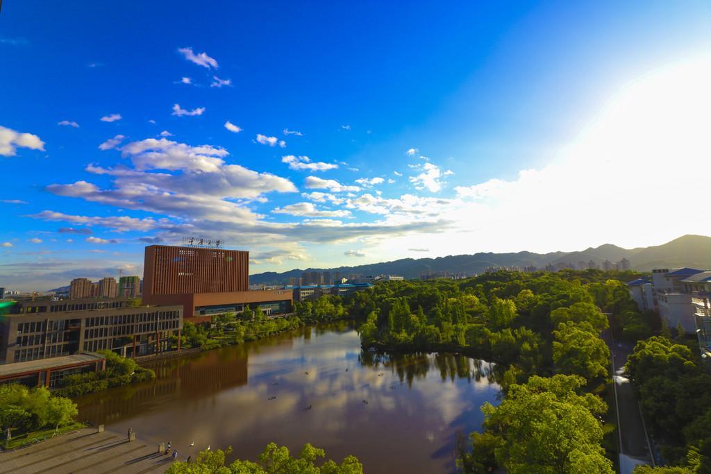 多所985大学落户河南,985高校分校建到其他地方