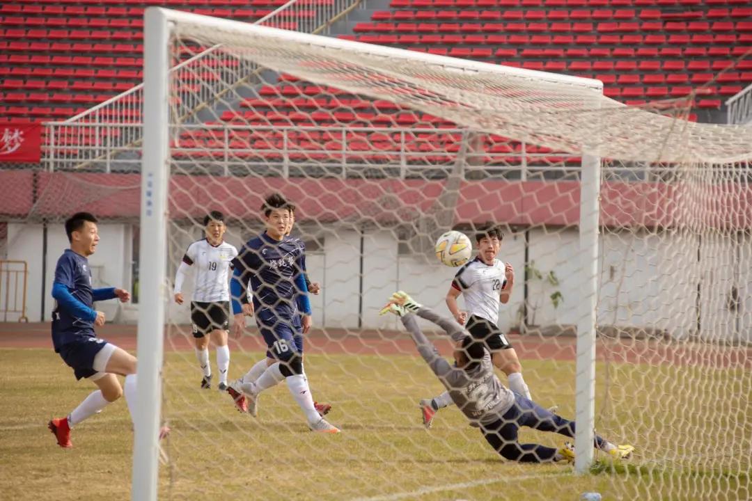 椹伴獘缁胯尩宸呭嘲鍐虫垬,椹伴獘缁胯尩瓒崇悆