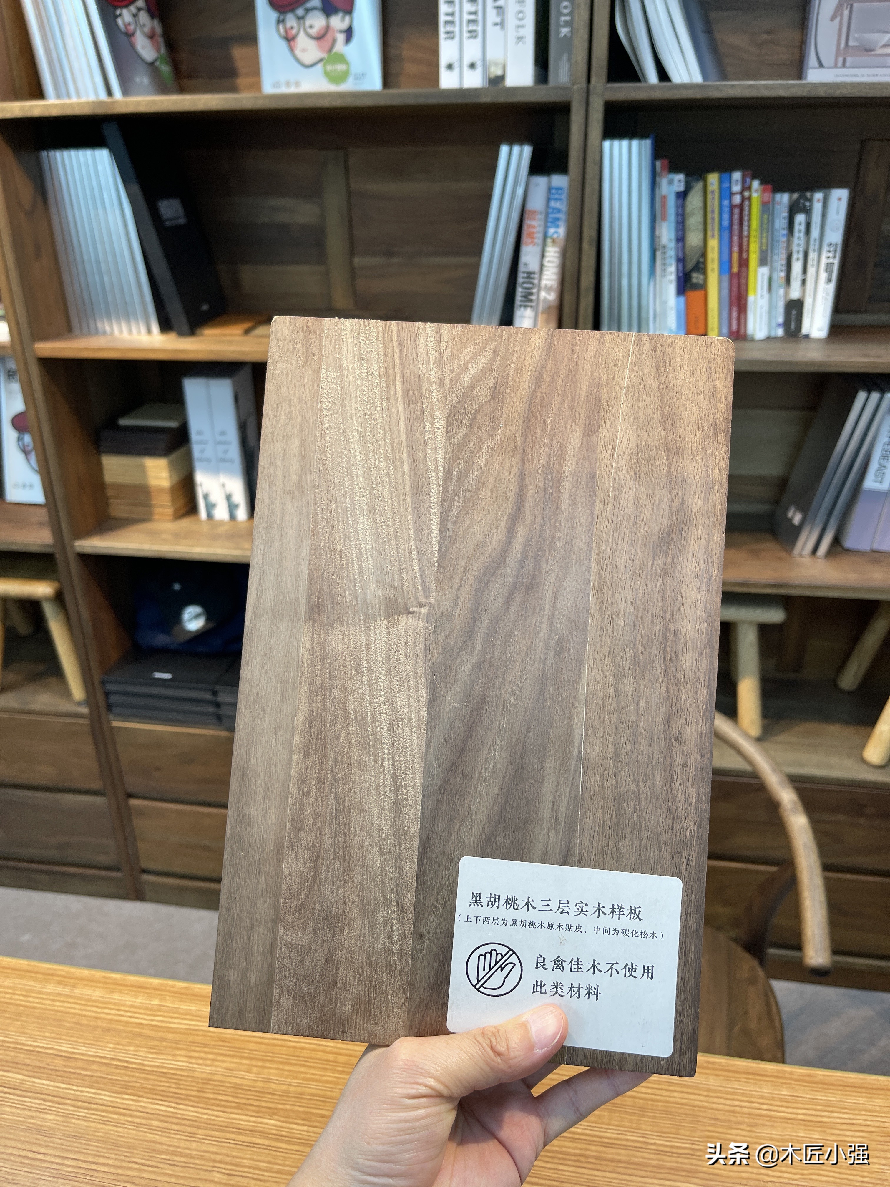 开放衣柜为什么比普通衣柜贵,贵的衣柜和便宜的有什么区别