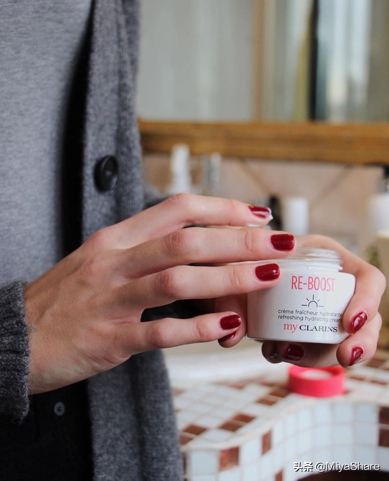 这4个王牌成分够你用一辈子！抗衰美白控油样样行，适合所有肤质