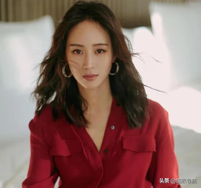 明星逛街被星探发掘是真的吗,星探发现吴奇隆在地摊