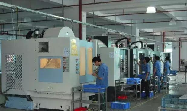 做模具加工厂挣钱吗,建厂艰辛历程