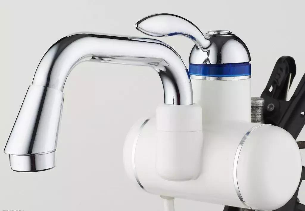 即热式热水龙头和小厨宝,小厨宝即热式热水龙头