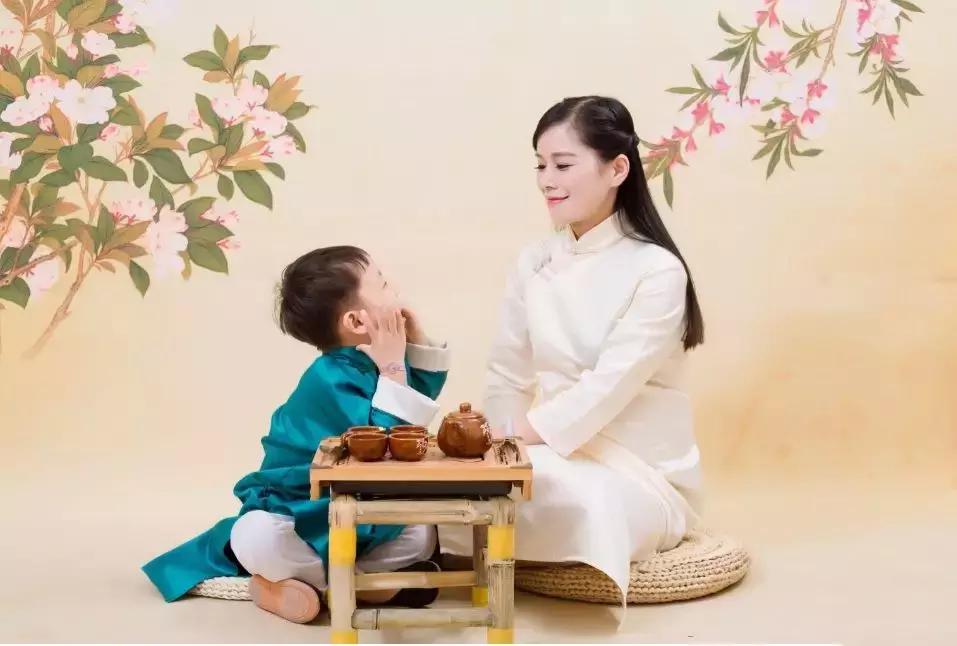 小孩子眼袋黑说脾胃差是吗,孩子脾胃好了眼袋会消失吗