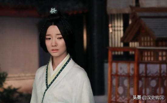 霍去病押解匈奴王子回京,霍去病带俘虏给卫青